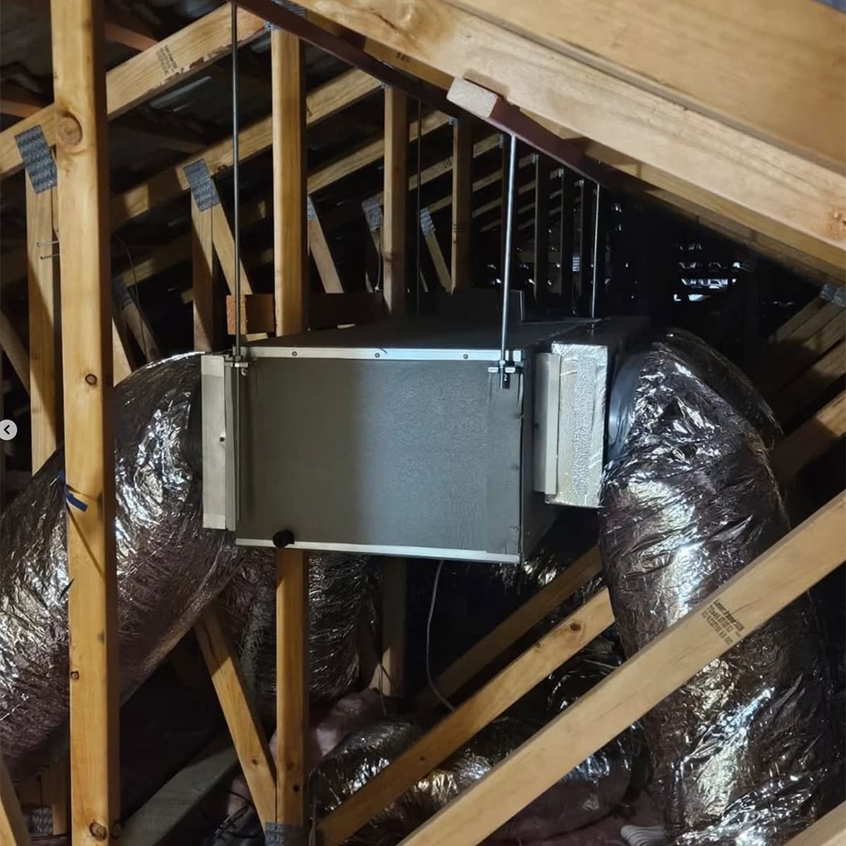 Ducted heat pump system installation by Electric Avenue